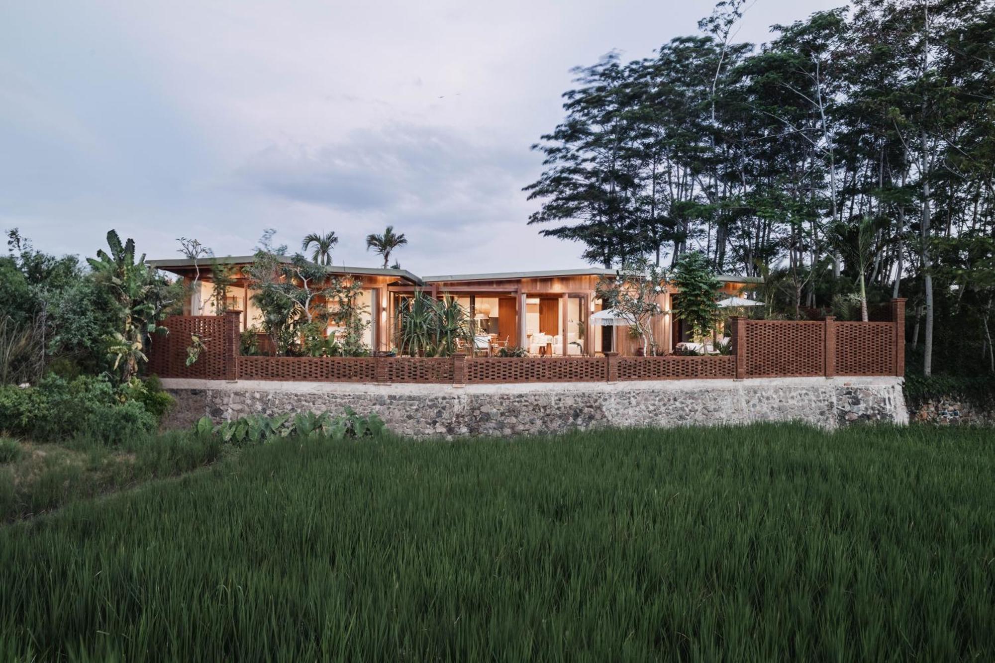 Gruen Canggu Garden Sempidi Ngoại thất bức ảnh